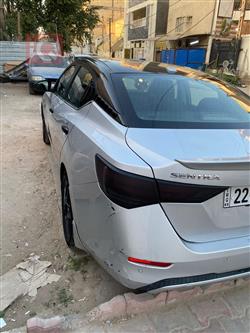 نيسان سنترا